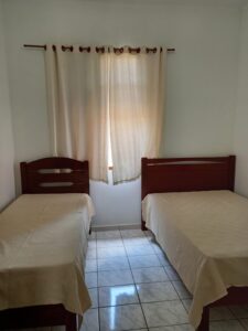 Casa de Esquina à Venda – Centro de Conceição dos Ouros/MG
