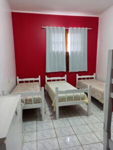 Casa de Esquina à Venda – Centro de Conceição dos Ouros/MG